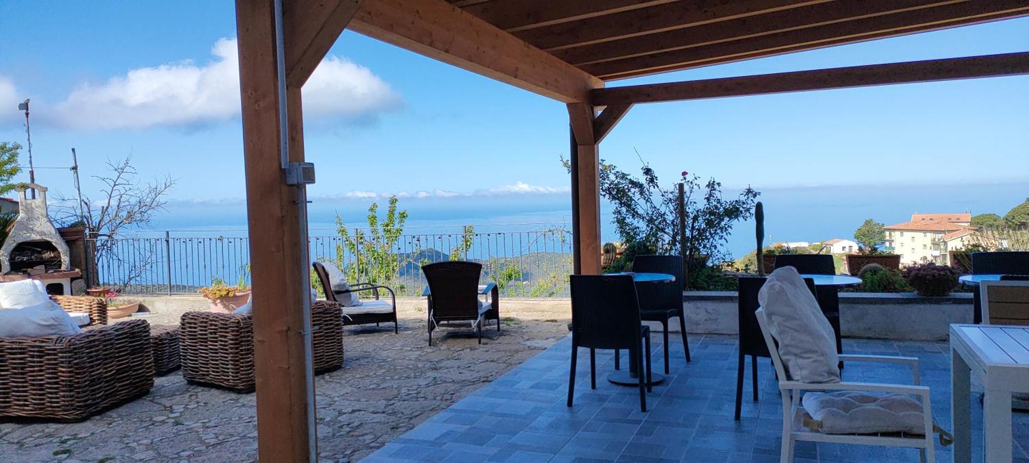 B&B Airone Giglio Castello Exteriör bild